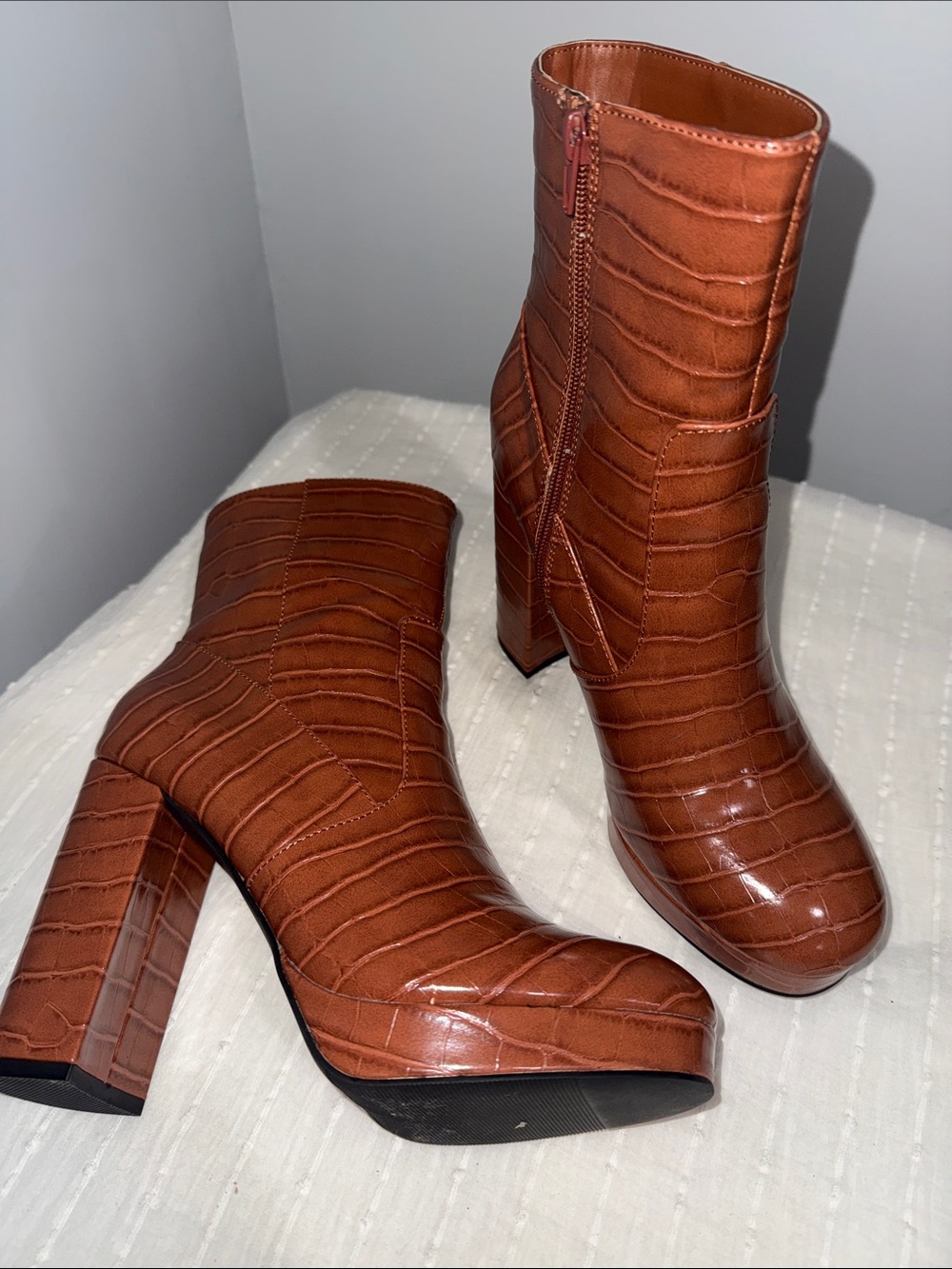 Women’s Brown Croc-Embossed Platform Ankle Boots